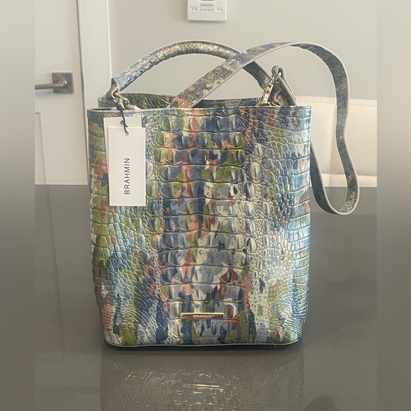 Brahmin Handbags - NWT: Brahmin - Melbourne Bucket Bag
